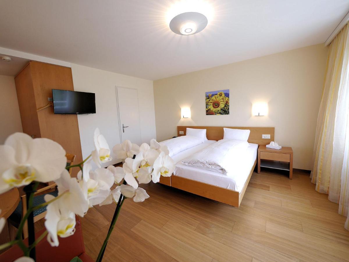 Hotel Restaurant Eichberg Seengen Экстерьер фото