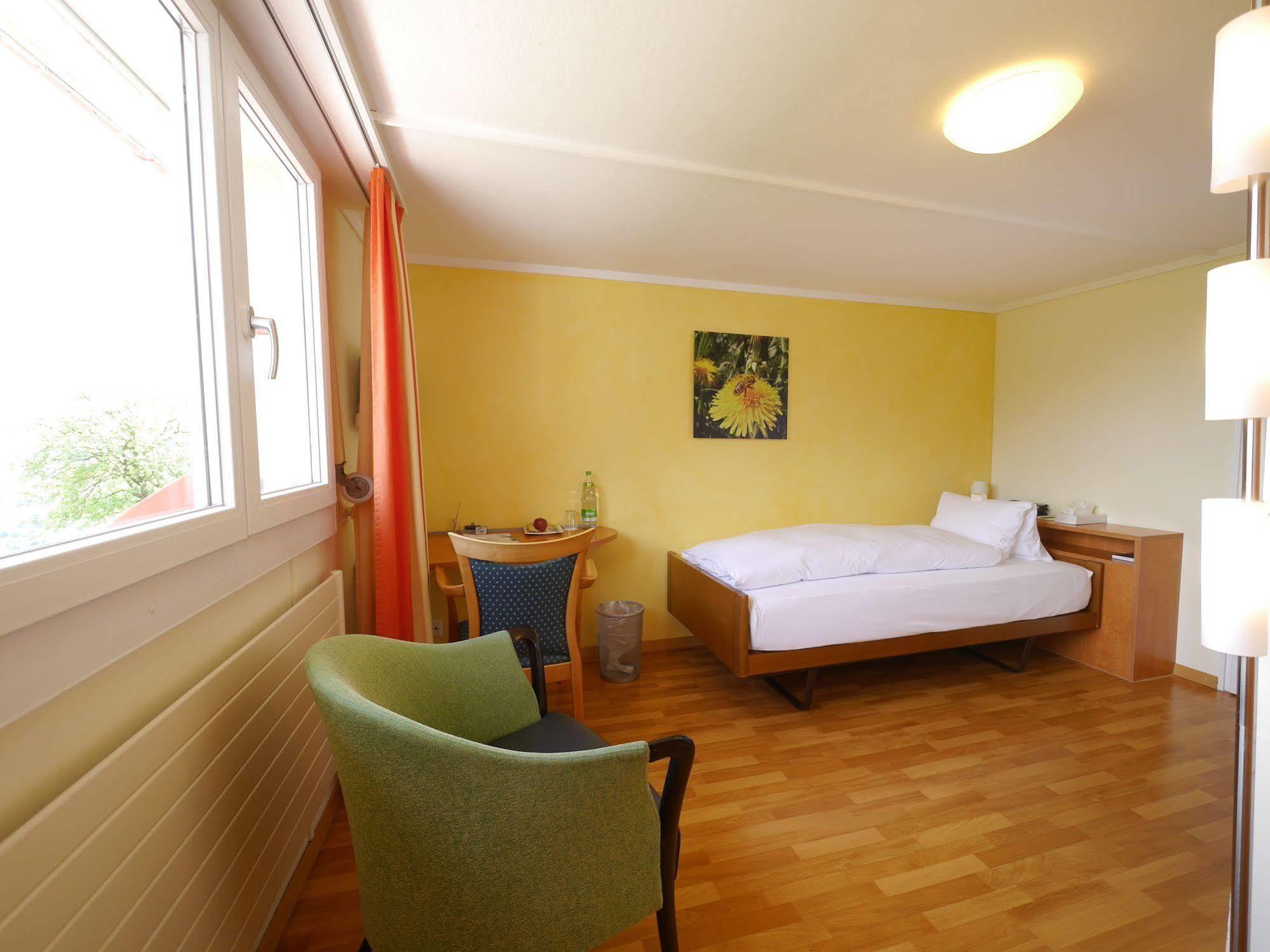 Hotel Restaurant Eichberg Seengen Экстерьер фото